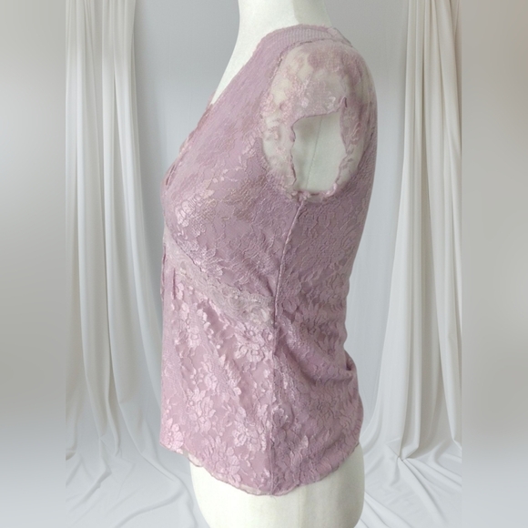 Apt 9 Lace V-Neck Pink Top Petite Small - Picture 3 of 6